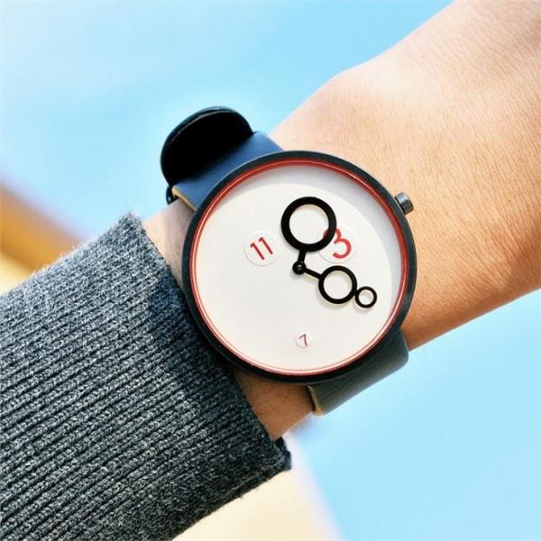 220mm Strap Women Quartz Watch PU Nubuck Leather Mineral Tempered Glass