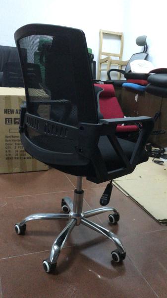 Adjustable Height Nice Mesh Office Chair For Manager & Staff  PP Frame