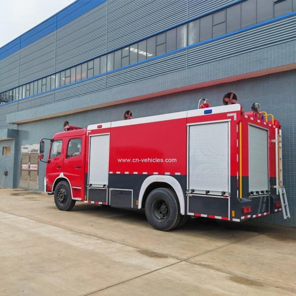 Dongfeng Water Tank Foam Fire Sprinkler Rescue Fighting Engine Truck