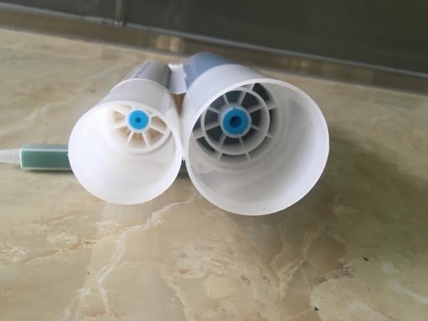 Pasta epoxi Araldite AW4859/HW4859 con resistencia al cizallamiento de 25 MPa