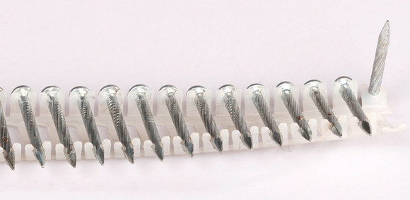 2,5 X 60MM ногти 21 градуса пластиковые Collated для настилать крышу и обрамлять