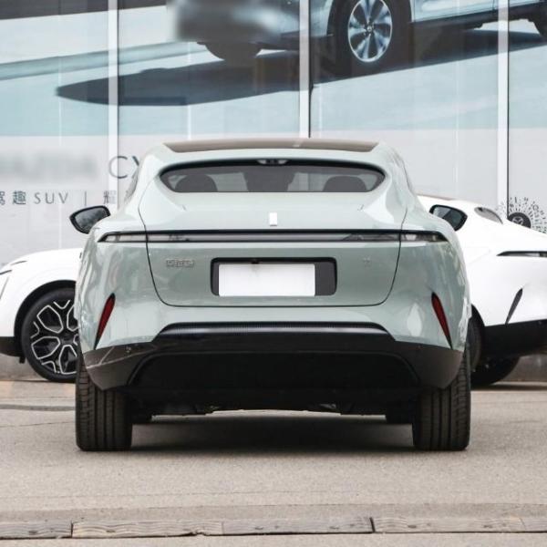 2022 Avatr 11 Long-Life Dual Motor Car Curb Weight 2280kg Endurance 555km Four Seater