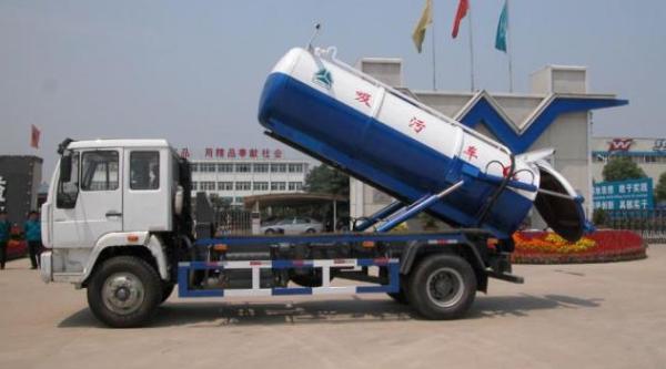 Dongfeng 4x2 3000-10000 Litres Special Purpose Truck Vacuum Sewage Suction Tanker Truck
