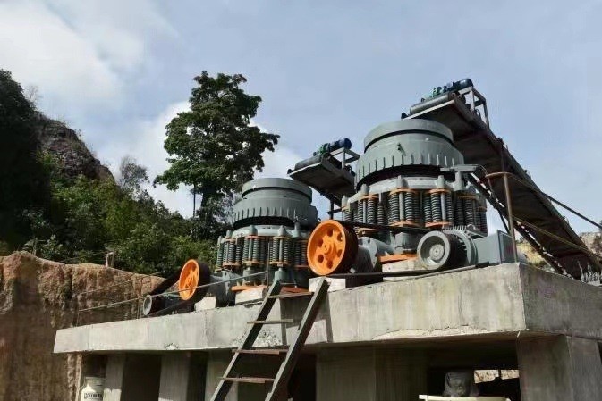 5-800tph Capacity Pyb Series Spring Cone Crusher for Mining Machinery Outlet Size 3-60mm