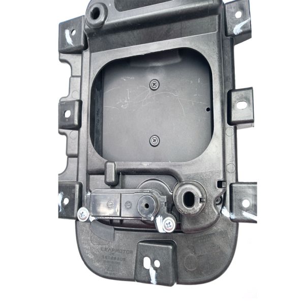 High Quality LT03-CB-00018 Car Charging Box New Aftermarket Auto Spare Parts and Accessories for Leapmotor T03