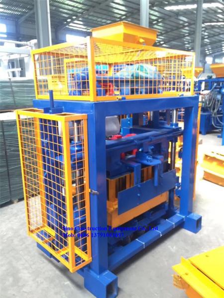 High Performance Automatic Cement Block Making Machine QT15 15 PLC Control
