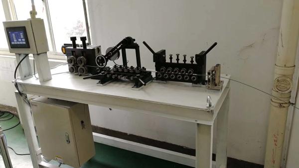 Electric Power bobina a elevada precisão industrial do Straightener da tubulação da tubulação