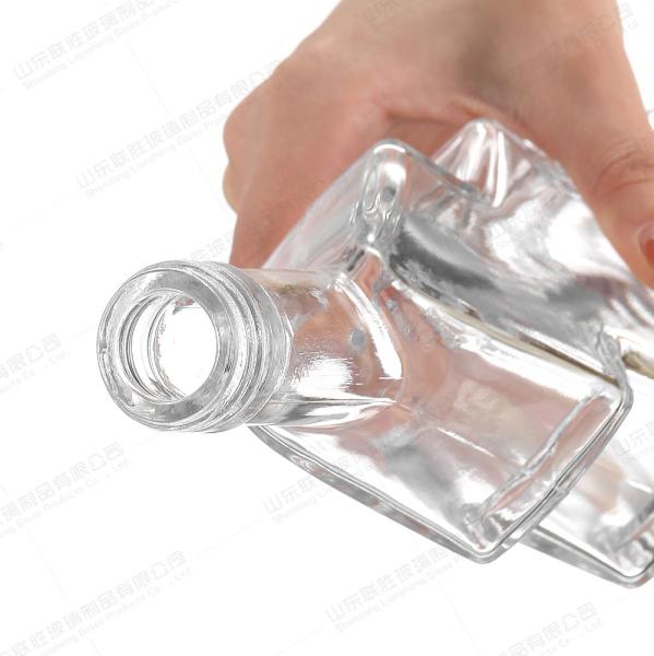 350 ml 500 ml 750 ml 1000 ml garrafas de vidro transparente com cortiça para forma de árvore de Natal