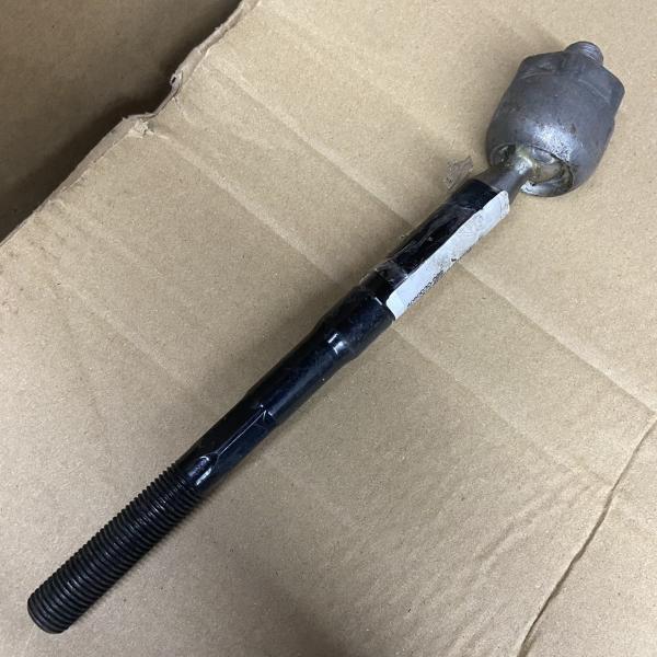 OE 10353671 Металлический галстук с внутренним шаровым соединением для MG ZS