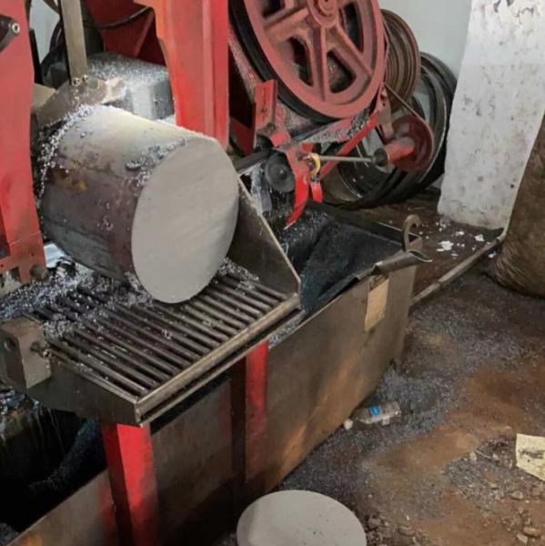 Gear Steel 20CrMnTiH 38CrMoAl GCr15 65Mn Round Steel Cutting 20CrMnTi Bar Processing Forging Ring Parts