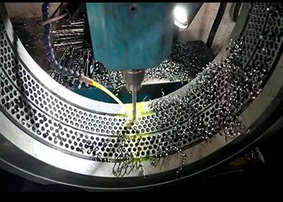 Ring Die Pellet Mill Machine Durable Ring Die Alloy Steel 850 55-60 HRC