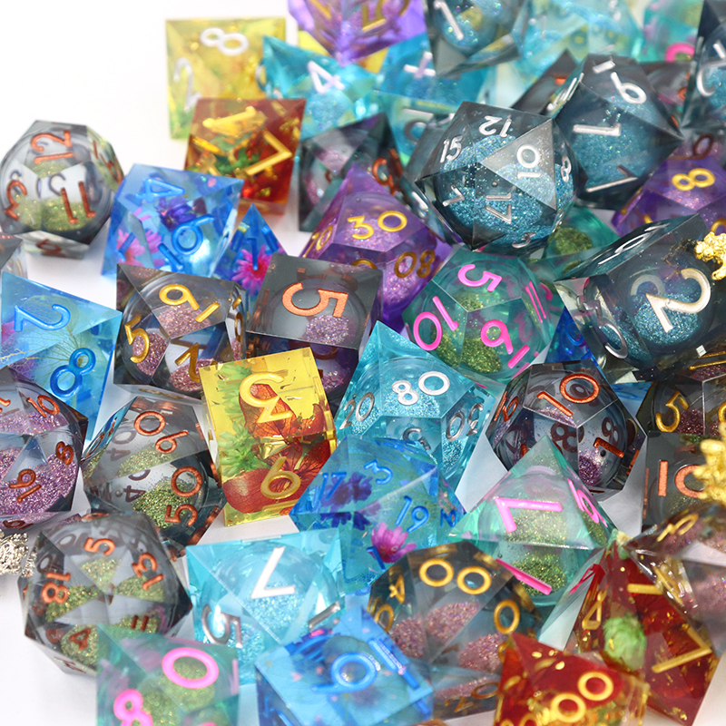 Factory Price 17mm D6-size Customizable Resin Dice for DND RPG Board Games