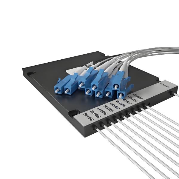 8CH Box ABS OADM DWDM Longueur d'onde personnalisable DWDM MUX DEMUX Transmission de données