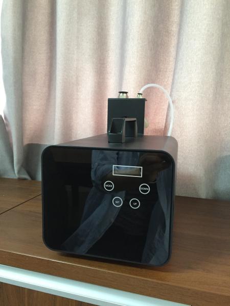 5.25kg Stable Large Area Fragrance Oil Dispenser Touch Screen Control 5l Oil Bottle