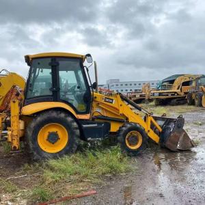 JCB 3CX Backhoe Loader Is A Powerful Construction Machinery