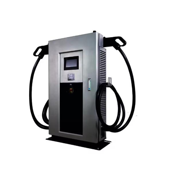 30KW Nouveau véhicule énergétique Dc Ev chargeur 2 pistolet avec classe de protection IP54