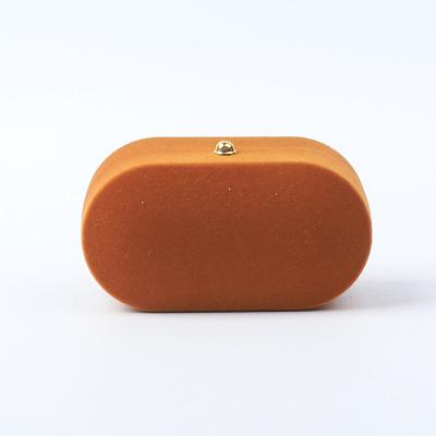 Emballage personnalisé de bijoux en velours brun pour double anneau