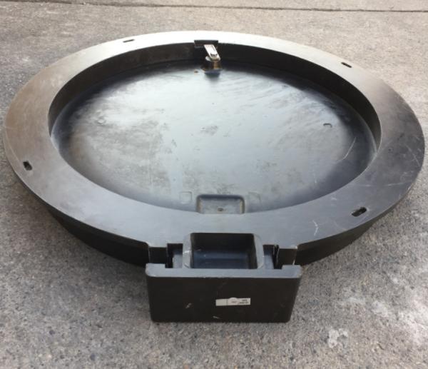 Long Lasting Molded FRP Fiberglass Reinforced Plastic Manhole Cover Bolted Installation Method Durable