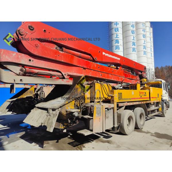 En 2008 se fabricó de nuevo el camión de bombeo de hormigón usado Putzmeister 38 metros