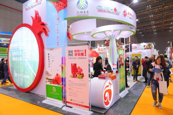 Fruits Dealers Garthering and Traders First Choice for Chinses Market Development