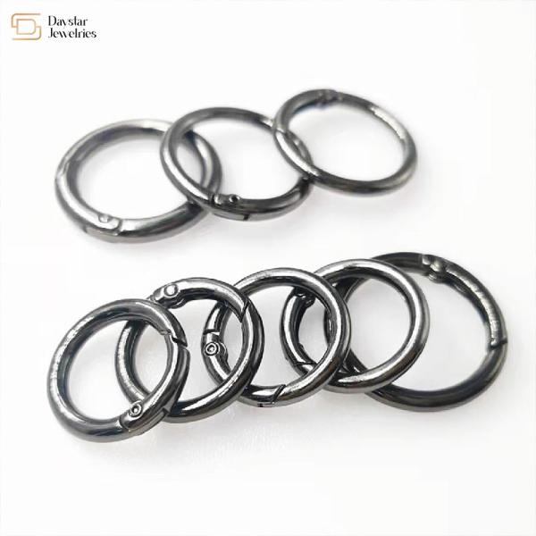 Крюки кнопки металла закрепляют колцеобразные уплотнения весны пряжки для сумки портмона сумки Keychains