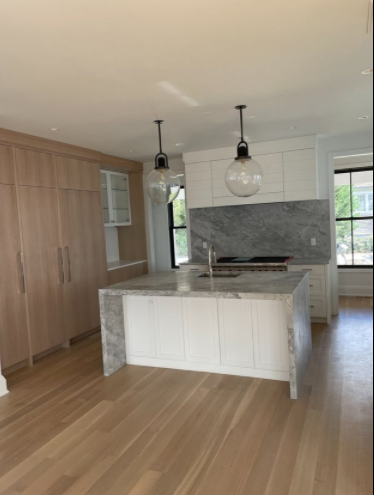 Quarter Cut Fingered Natural KOTO Veneer Plywood Sheet