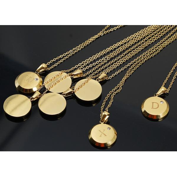Современный роскошный дизайн ювелирные изделия 18*18MM 18K позолоченные нержавеющие буквы подвески с цирконом