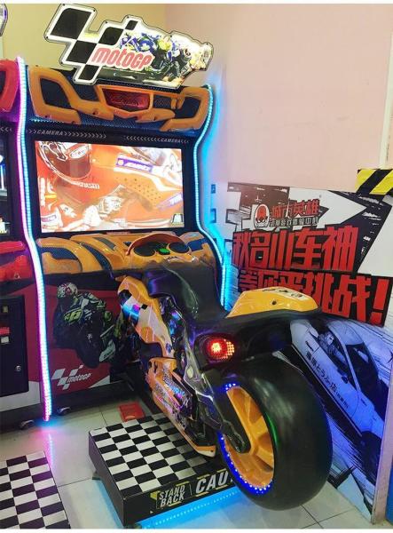 Professional Motorcycle Game Simulator Adjustable Realistic Design