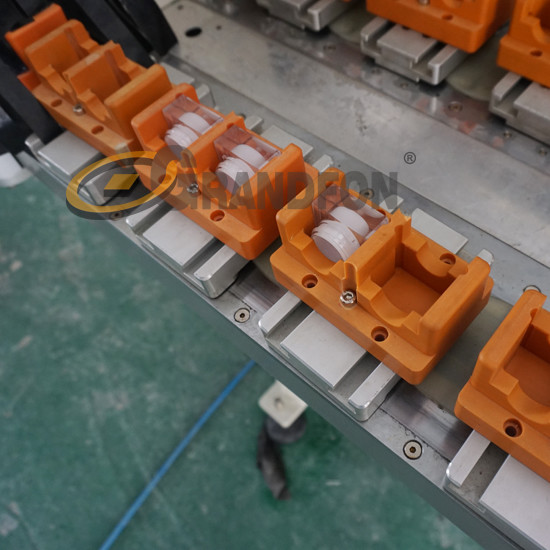 automatic 16 stations conveyor cosmetic bottles silk screen printing machine