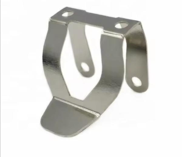 Piezas de estampado de acero inoxidable OEM ODM Pieza de batería Terminal de fragmentos de batería