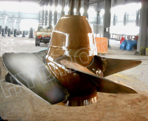 5-20m de alcance de la cabeza de acero inoxidable Kaplan de flujo hidroeléctrico de flujo semiaxial