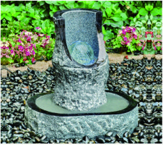 Artistic Cast Stone Garden Fountains Polished Surface With Three Crystal Glass Balls