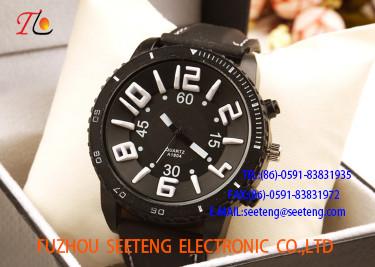 Men watch movement watch quartz Wrist Watch  suitable for climbing outdoor for men customLOGO with seven color light