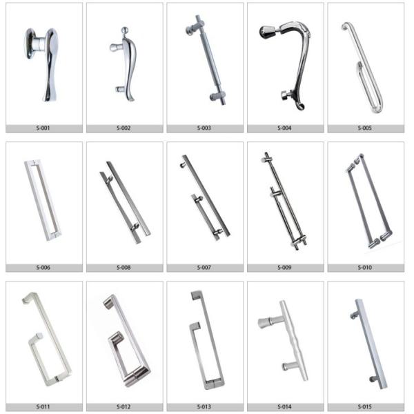 Isolated Cabin Shower Room Accessories with Round Tray Shape and Sliding Open Style