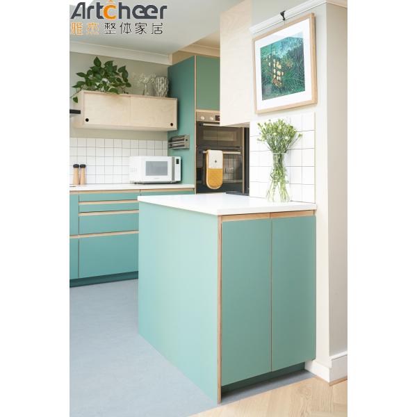 Кухонные шкафы с островным долговечным лаком и современным дизайном