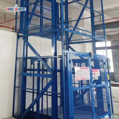 Hydraulic Direct Top Lift Elevator 10 Ton Capacity 18m Height Floor-to-Floor Goods Transport
