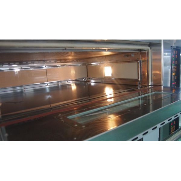 Japan Quality Professional Manufacturer Small Electric Deck Oven for Bread with Steam and Stone Plate