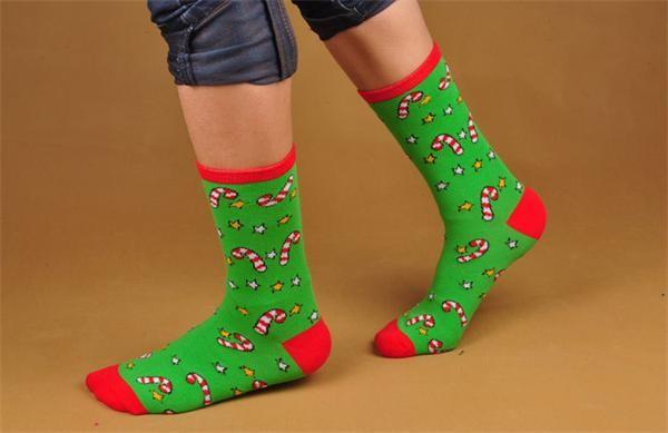 2015 New design supersoft cotton hosiery in cartoon christmas design for lovers