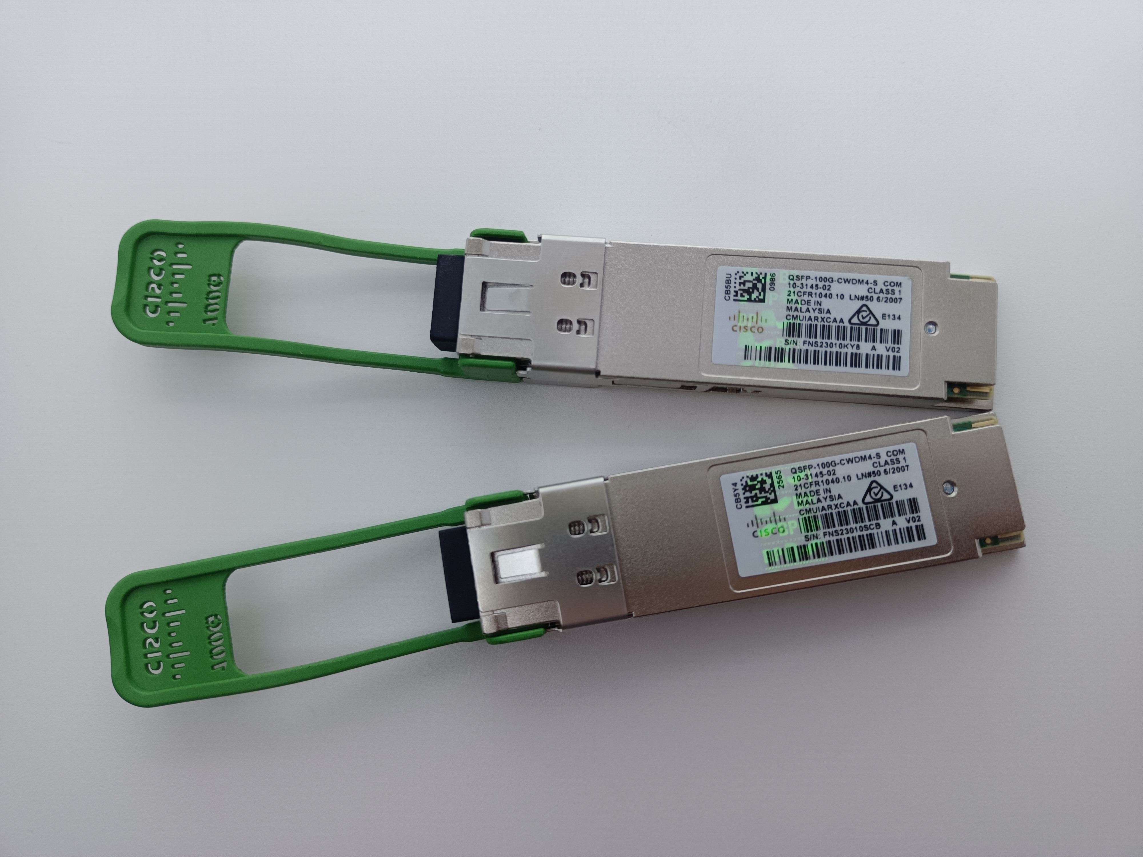 приемопередатчик QSFP-100G-CWDM4-S 1310nm 2km SMF 100G-CWDM4 QSFP28 оптически
