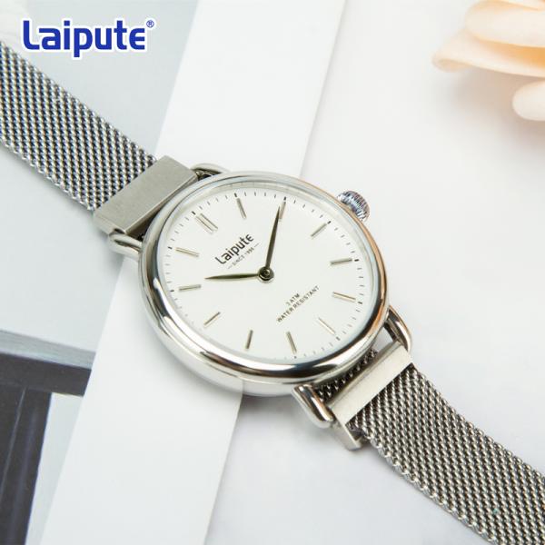 Wearproof Stainless Steel Quartz Wrist Watch Bracelet Watch Ladies 50*27*28cm