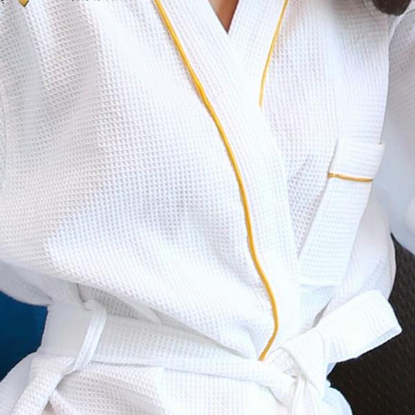 100% Cotton Waffle Women Bath Robe Terry Bathrobe Comfortable 125cm Long With Hood