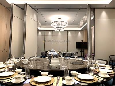 Customized Soundproof Sliding Folding Wall Partition Class A Fire Rating
