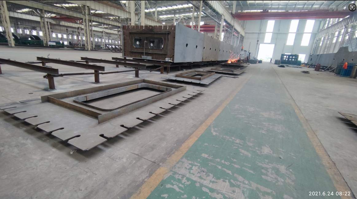 Prefabricated Modular Steel Bridge for Highway/Pedestrian/Industrial Use - Custom Design & Quick Installation