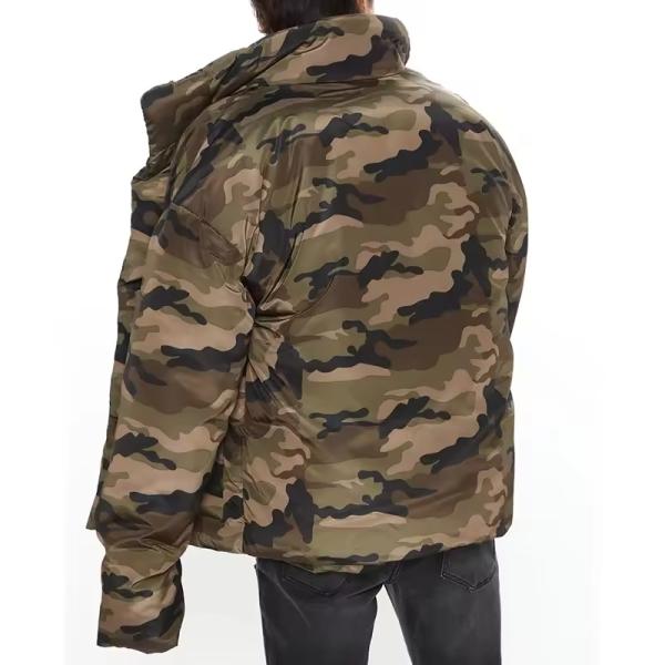 Nouveau produit Outdoor hiver unisexe Camouflage Cargo Pocket Puffer Puffer Jacket Front Front Bomber personnalisé Veste pour hommes
