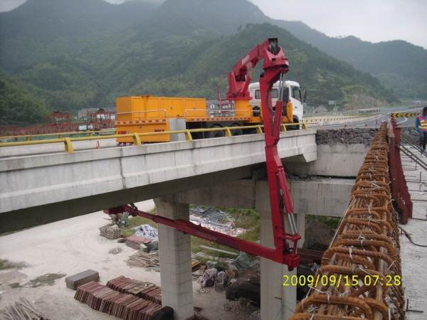 Baixo consumo de petróleo 16m sob plataformas do acesso da ponte/caminhão Dongfeng 6×4 Snooper da ponte