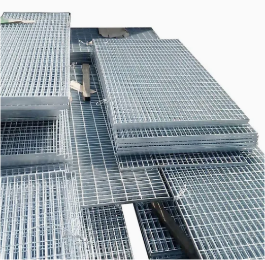 Durable Construction Steel Grating Drain Cover with Customizable Sizes and Debris-Resistant Design for Efficient Stormwater Management