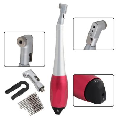 Dentes que implantam a chave de torque dental