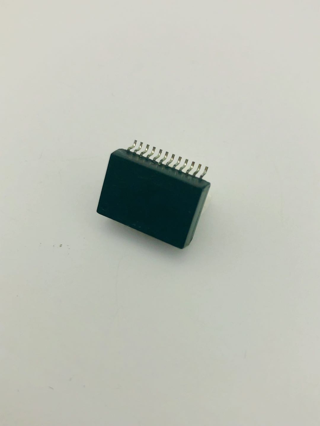 24 порта TG111-S112NYLF 350mA трансформатора гигабита Pin 30W PoE одиночных