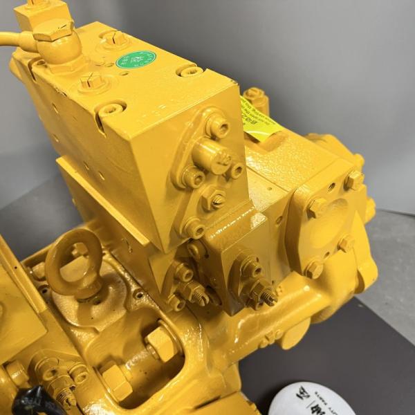 708-23-04014 Ensamblaje de bomba hidráulica HPV55+55 Comatsu Accesorios PC100 PC100L PC120 Tokugawa Presión del aceite GID