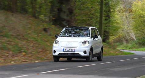 корабли Leapmotor T03 CLTC 403km EV SUV автомобилей 100km/h небольшие электрические SUV